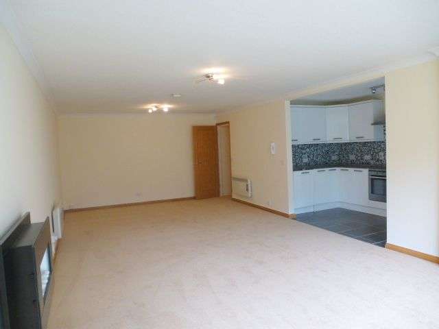  Image of 2 bedroom Apartment to rent in Durdham Park Redland Bristol BS6 at Durdham Park  Bristol, BS6 6XQ