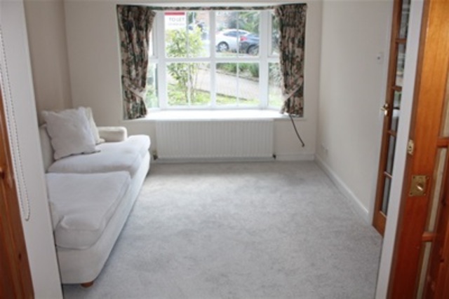  Image of 4 bedroom Detached house to rent in Dutch Gardens Kingston upon Thames KT2 at Kingston upon Thames, KT2 7TT