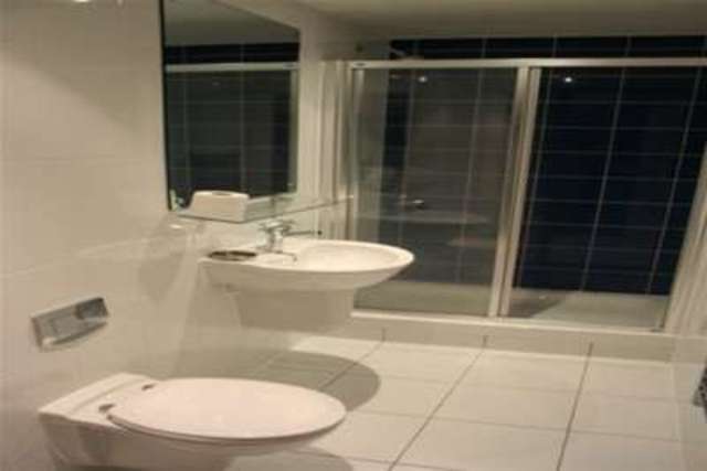 Image of 1 bedroom Flat to rent in Cross Green Lane Leeds LS9 at Leeds, LS9 8NQ
