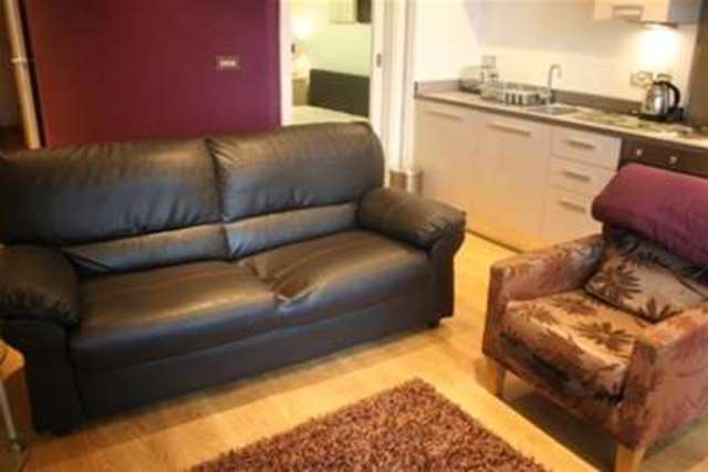  Image of 1 bedroom Flat to rent in Cross Green Lane Leeds LS9 at Leeds, LS9 8NQ