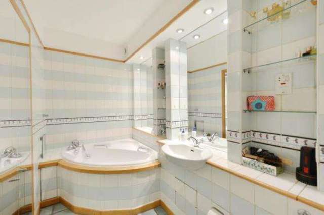  Image of 5 bedroom Detached house for sale in Emperors Gate London SW7 at London  Cromwell Road, SW7 4JA