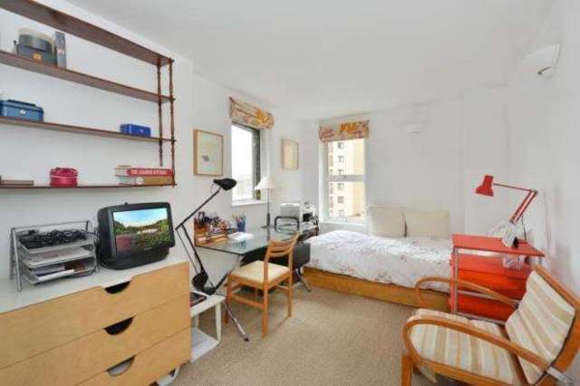  Image of 5 bedroom Detached house for sale in Emperors Gate London SW7 at London  Cromwell Road, SW7 4JA