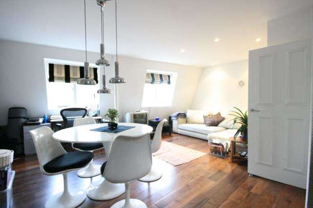  Image of 1 bedroom Flat to rent in Lauriston Road London E9 at London  Victoria Park, E9 7LH