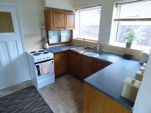  Image of 3 bedroom Detached house to rent in Estcourt Road Gloucester GL1 at Estcourt Road  Gloucester, GL1 3LH
