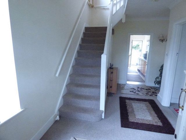  Image of 3 bedroom Detached house to rent in Estcourt Road Gloucester GL1 at Estcourt Road  Gloucester, GL1 3LH