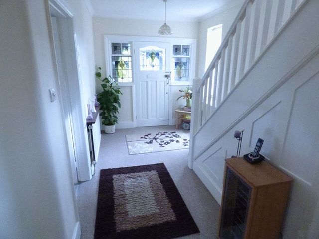  Image of 3 bedroom Detached house to rent in Estcourt Road Gloucester GL1 at Estcourt Road  Gloucester, GL1 3LH