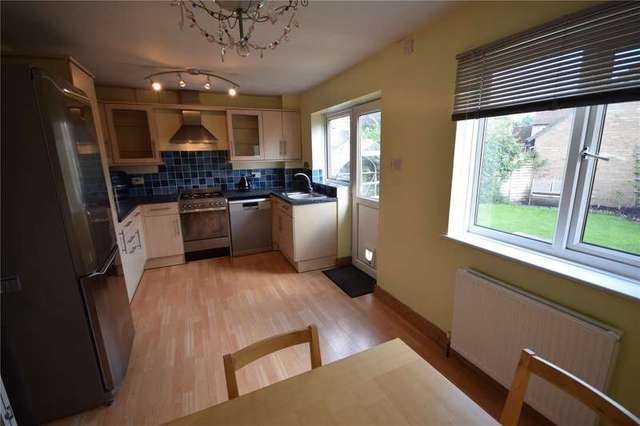  Image of 3 bedroom Semi-Detached house to rent in Faygate Way Lower Earley Reading RG6 at Lower Earley Reading Shinfield, RG6 4DA