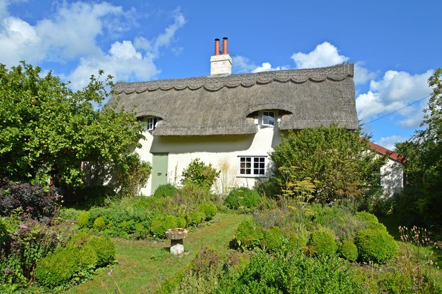  Image of 4 bedroom Cottage for sale in Fen Road Blo Norton Diss IP22 at Fen Road Blo Norton Diss, IP22 2JH