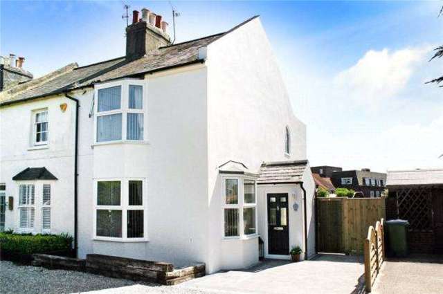  Image of 2 bedroom End of Terrace to rent in Field Place Littlehampton BN17 at Littlehampton Littlehampton, BN17 6ET