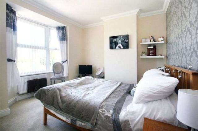  Image of 2 bedroom End of Terrace to rent in Field Place Littlehampton BN17 at Littlehampton Littlehampton, BN17 6ET