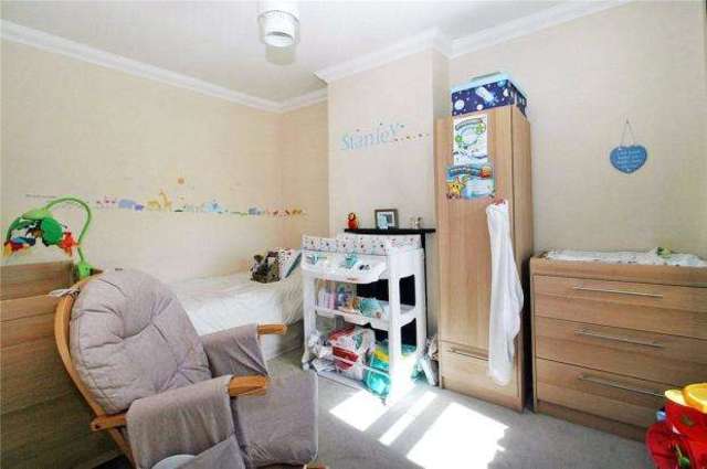  Image of 2 bedroom End of Terrace to rent in Field Place Littlehampton BN17 at Littlehampton Littlehampton, BN17 6ET