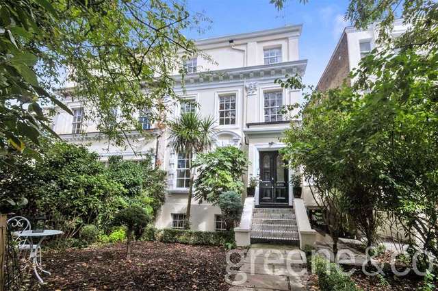  Image of 1 bedroom Flat to rent in Finchley Road London NW8 at St Johns Wood London St John
