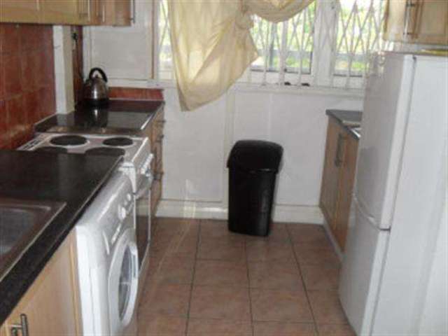  Image of 3 bedroom Maisonette to rent in Lilestone Street London NW8 at Lisson Grove, NW8 8SS