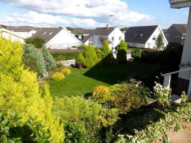  Image of 3 bedroom Detached house for sale in Fitzhamon Road Porthcawl CF36 at Porthcawl  Porthcawl, CF36 3JB