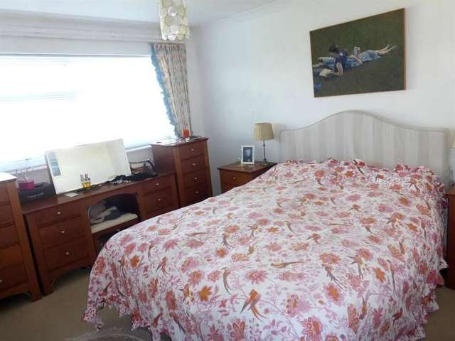  Image of 3 bedroom Detached house for sale in Fitzhamon Road Porthcawl CF36 at Porthcawl  Porthcawl, CF36 3JB
