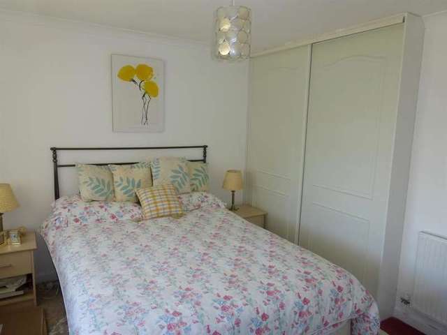  Image of 3 bedroom Detached house for sale in Fitzhamon Road Porthcawl CF36 at Porthcawl  Porthcawl, CF36 3JB