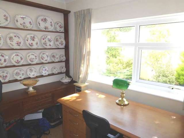  Image of 3 bedroom Detached house for sale in Fitzhamon Road Porthcawl CF36 at Porthcawl  Porthcawl, CF36 3JB