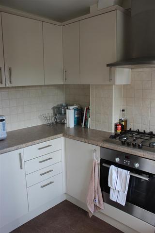  Image of 2 bedroom Apartment to rent in Fleetwood Close Croydon CR0 at Fleetwood Close  CROYDON, CR0 5HD