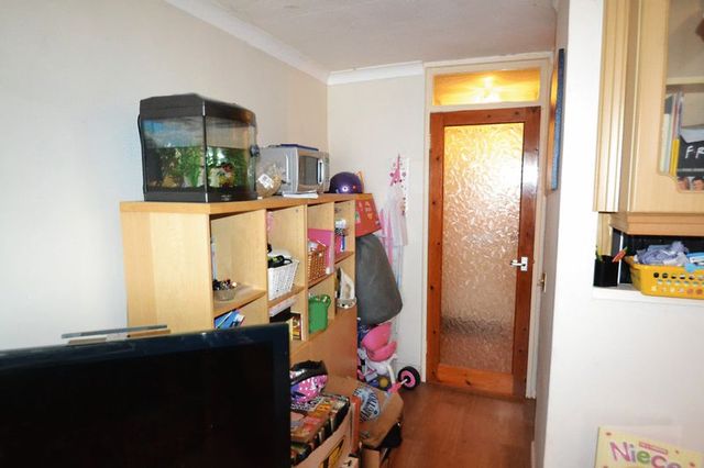  Image of 1 bedroom Flat for sale in Douglas Road Stanwell Staines TW19 at Douglas Road Stanwell Staines-Upon-Thames, TW19 7JN