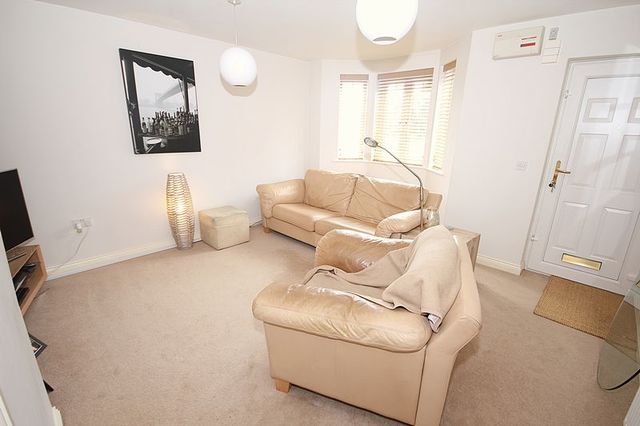  Image of 3 bedroom Semi-Detached house for sale in Beaumont Road Flitwick Bedford MK45 at Beaumont Road Flitwick Flitwick, MK45 1WD
