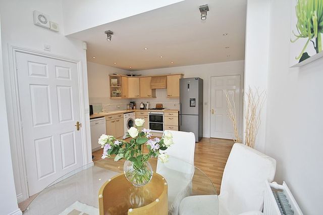  Image of 3 bedroom Semi-Detached house for sale in Beaumont Road Flitwick Bedford MK45 at Beaumont Road Flitwick Flitwick, MK45 1WD