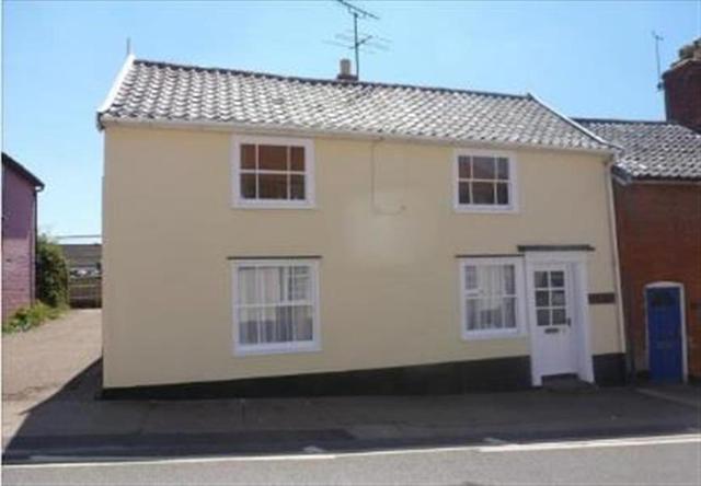  Image of 3 bedroom Semi-Detached house to rent in Fore Street Framlingham Woodbridge IP13 at Fore Street Framlingham WOODBRIDGE, IP13 9DY