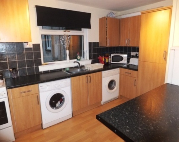  Image of 2 bedroom Flat to rent in Forth View Kincardine Alloa FK10 at Kincardine Fife Fife, FK10 4PE