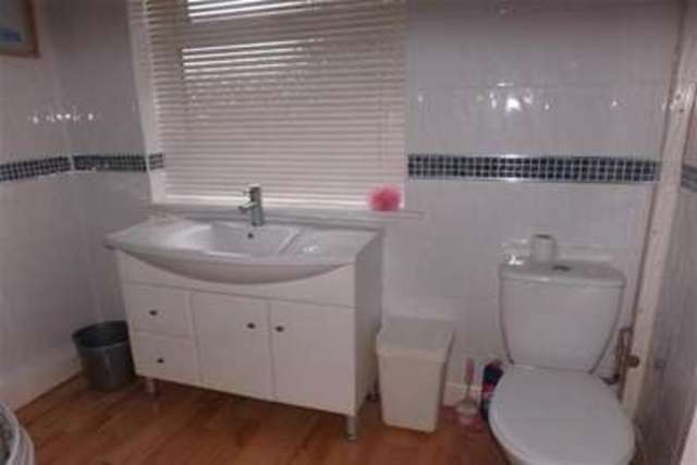  Image of 4 bedroom Semi-Detached house to rent in Foryd Road Kinmel Bay Rhyl LL18 at Rhyl, LL18 5LU