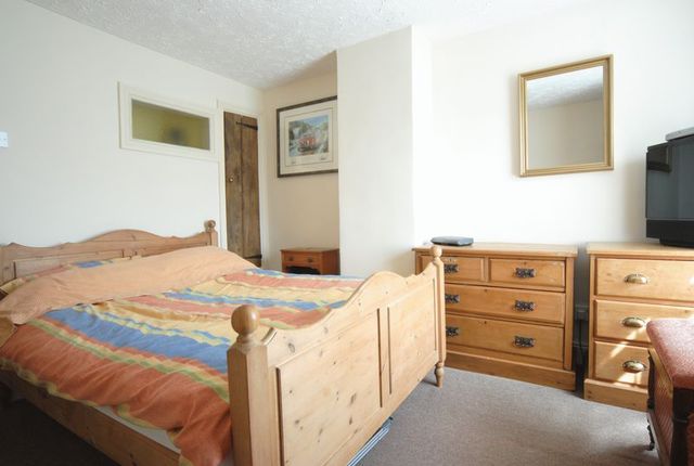  Image of 2 bedroom Terraced house for sale in Free Street Ilchester Yeovil BA22 at Free Street  Ilchester, BA22 8LY
