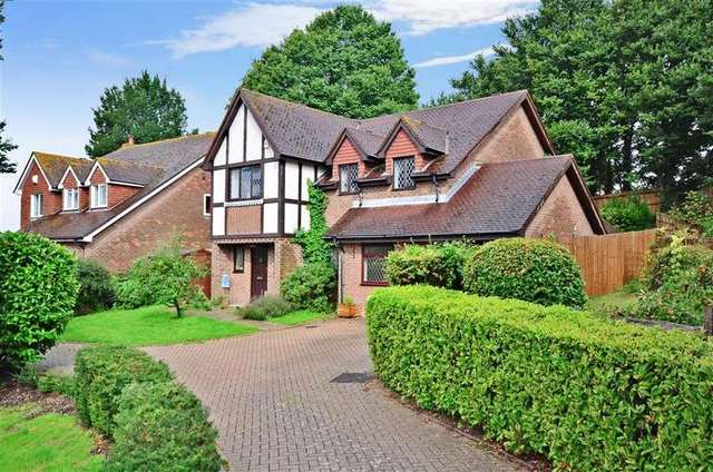  Image of 6 bedroom Detached house for sale in Friar Close Brighton BN1 at Brighton East Sussex Brighton, BN1 6NR