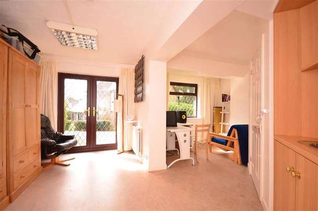  Image of 6 bedroom Detached house for sale in Friar Close Brighton BN1 at Brighton East Sussex Brighton, BN1 6NR