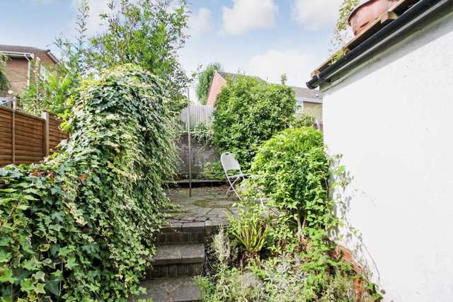  Image of 2 bedroom Terraced house for sale in Frogmore Street Tring HP23 at Frogmore Street  Tring, HP23 5AU