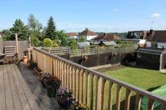  Image of 3 bedroom Semi-Detached house for sale in Gallants Farm Road East Barnet Barnet EN4 at Gallants Farm Road East Barnet Barnet, EN4 8ET