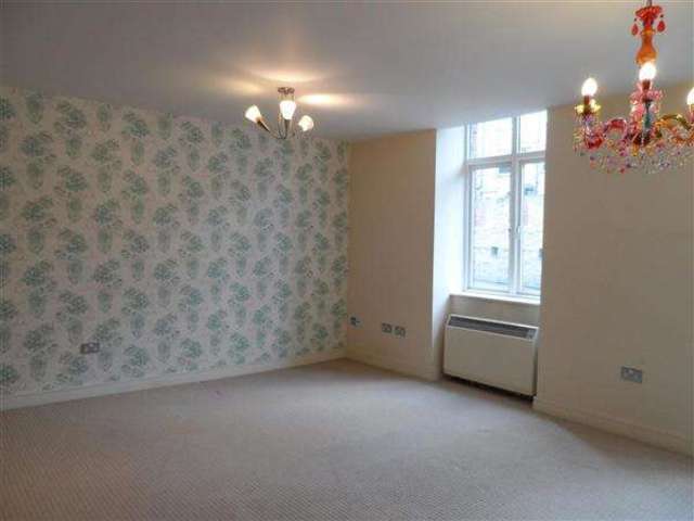  Image of 2 bedroom Apartment to rent in Garden Street North Halifax HX3 at Northowram, HX3 6BP