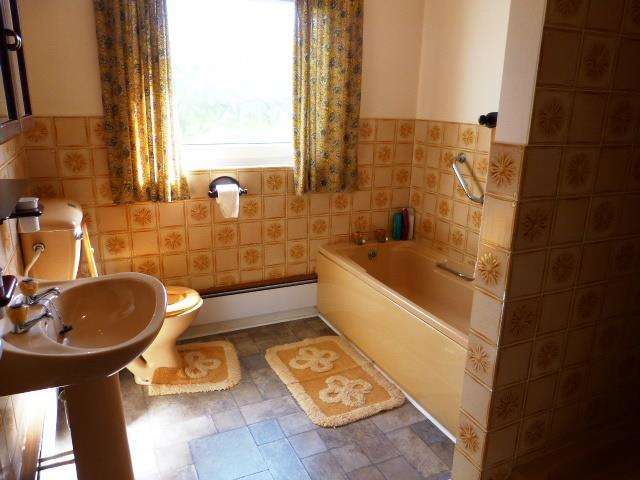 Image of 3 bedroom Detached house for sale in Redstone Road Narberth SA67 at Narberth Pembrokeshire Redstone Bank, SA67 7ES