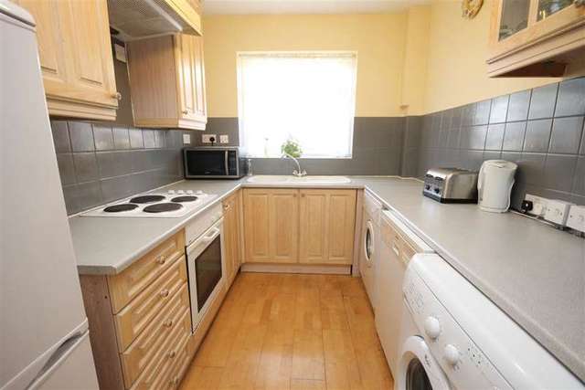  Image of 2 bedroom Flat for sale in Grange Road Sutton SM2 at Sutton Surrey Sutton, SM2 6SY