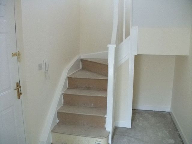  Image of 2 bedroom Flat to rent in Harrier Park Hawksworth Didcot OX11 at Elm Park  Didcot, OX11 6DS