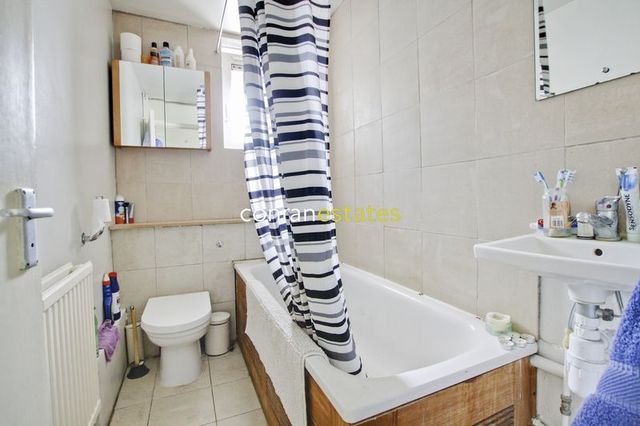  Image of 2 bedroom Flat to rent in Haddo Street London SE10 at Haddo Street  Greenwich, SE10 9RH