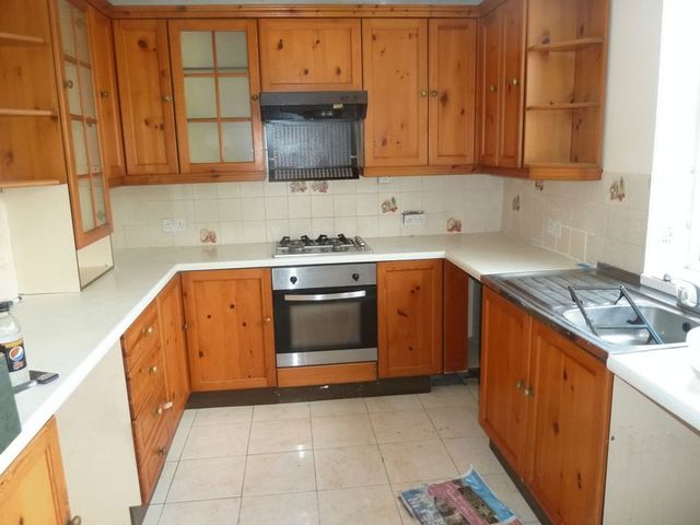  Image of 3 bedroom Semi-Detached house to rent in Hales Lane Bearwood Smethwick B67 at Hales Lane  Smethwick, B67 6QL