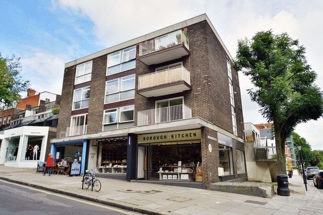  Image of 2 bedroom Flat to rent in Hampstead High Street London NW3 at Hampstead High Street Hampstead Hampstead, NW3 1RG