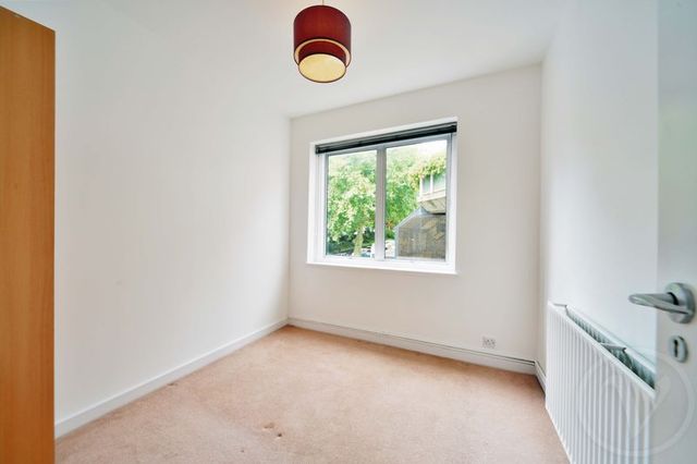  Image of 2 bedroom Flat to rent in Hampstead High Street London NW3 at Hampstead High Street Hampstead Hampstead, NW3 1RG