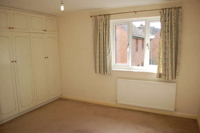  Image of 4 bedroom Detached house for sale in Partridge Road Hampton TW12 at Partridge Road  Hampton, TW12 3SB