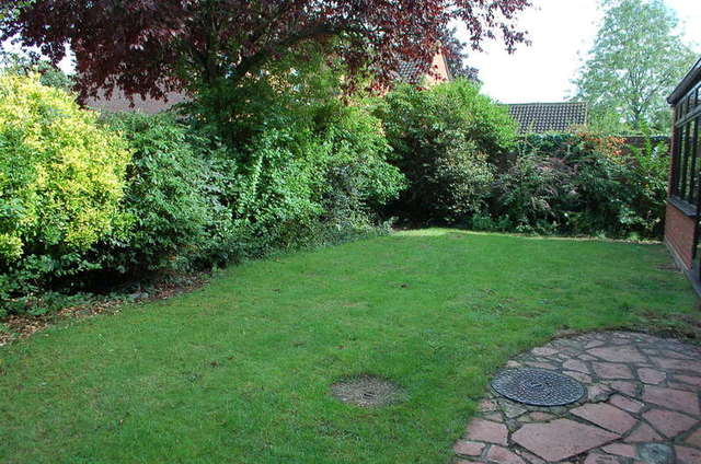  Image of 4 bedroom Detached house for sale in Partridge Road Hampton TW12 at Partridge Road  Hampton, TW12 3SB