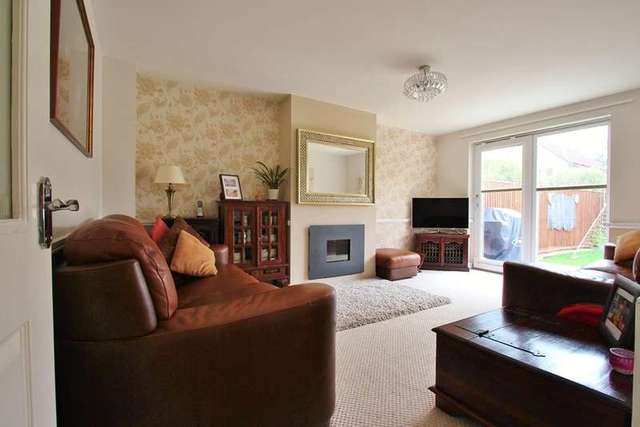  Image of 5 bedroom Detached house for sale in Hanson Road Abingdon OX14 at Abingdon, OX14 1YL