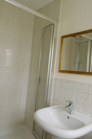  Image of 2 bedroom Apartment to rent in Burdock Court Maidstone ME16 at Burdock Court  Maidstone, ME16 0GN