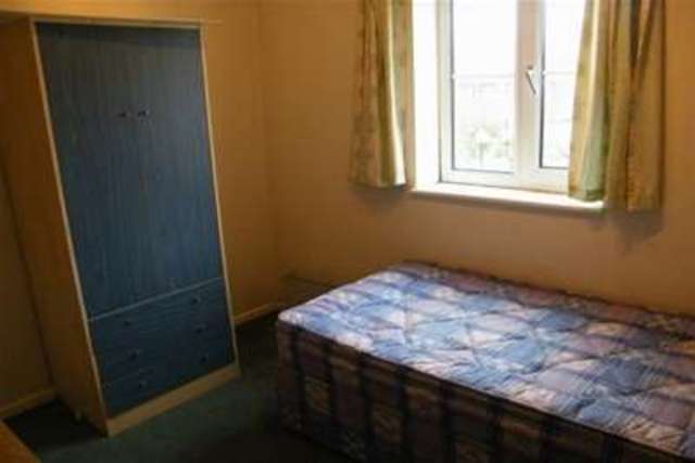  Image of 2 bedroom Flat to rent in Harrison Way Cardiff CF11 at Cardiff, CF11 7PE