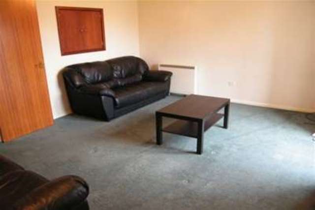  Image of 2 bedroom Flat to rent in Harrison Way Cardiff CF11 at Cardiff, CF11 7PE