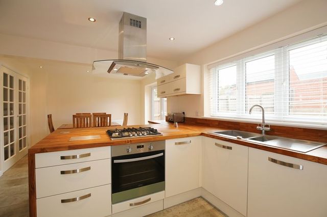  Image of 4 bedroom Detached house for sale in Hart Drive Measham Swadlincote DE12 at Hart Drive  Measham, DE12 7PH