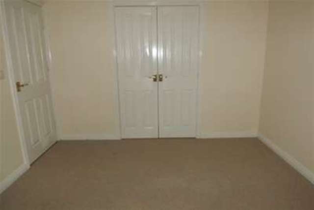  Image of 4 bedroom Property to rent in Haslam Court Chesterfield S41 at Chesterfield, S41 7NN