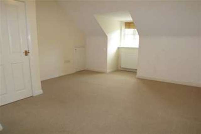  Image of 4 bedroom Property to rent in Haslam Court Chesterfield S41 at Chesterfield, S41 7NN